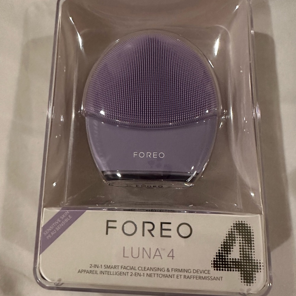 FOREO Luna 4 2-in-1 Facial Cleansing and Firming Device
